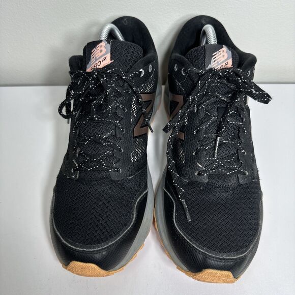 New Balance Womens WT590RB2 All Terrain Peach/Black Running Size 11 US - Picture 3 of 14
